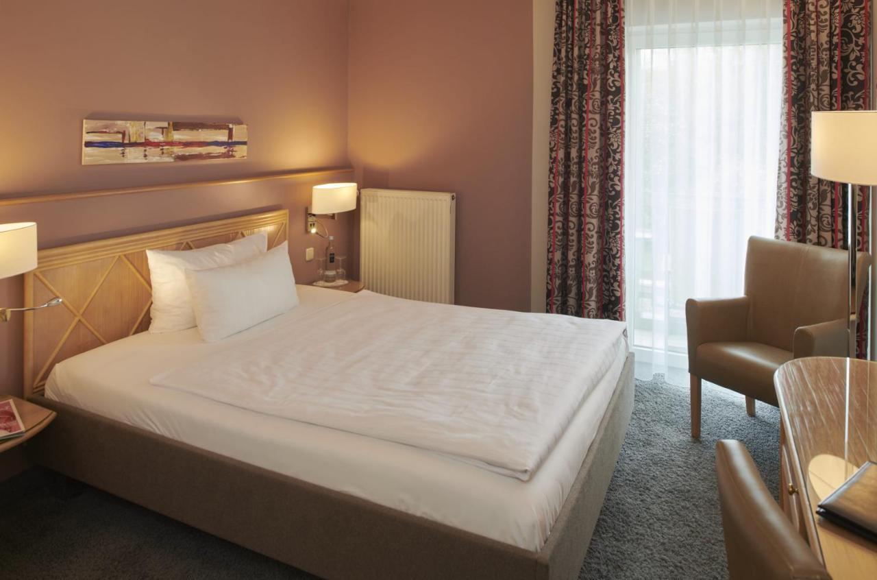 Parkhotel Вайскирхен Экстерьер фото